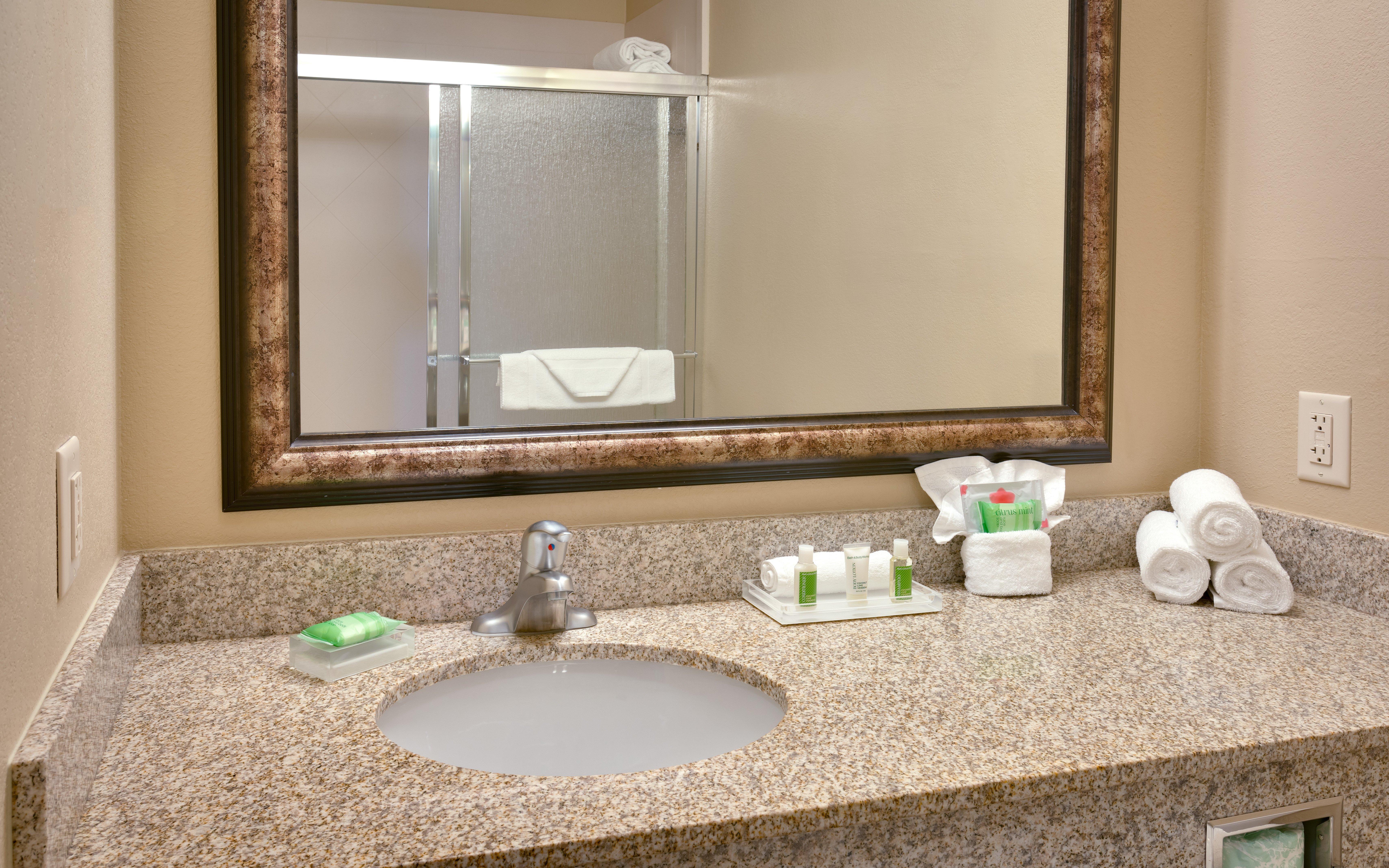 Holiday Inn & Suites Salt Lake City - Airport West By Ihg Ngoại thất bức ảnh